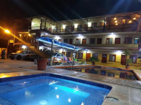 Гостиница Hotel Mediterraneo  Каноа